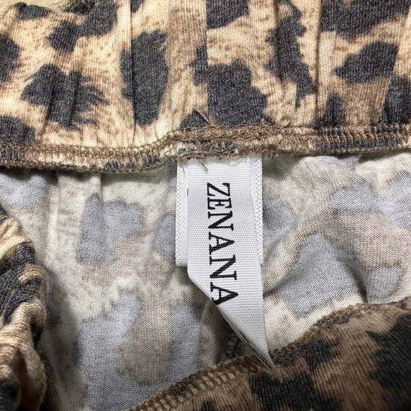 Zenana Women's Leopard Print Open Leg Split Jogger Lounge Wear Pants - Picture 3 of 11
